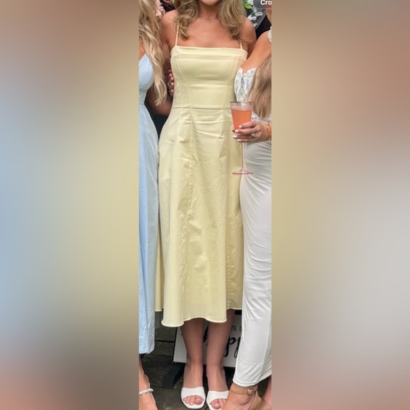 House of CB Dolly - Lemon Stretch Cotton A-Line Midi Sundress - Size Small - Picture 7 of 10